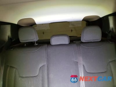 Zdjęcie 10 z 12 samochodu: 2023 JEEP RENEGADE ALTITUDE VIN:ZACNJDE18PPP27450 - miniatura