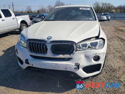 Piąte zdjęcie samochodu w środku: 2019 BMW X6 XDRIVE35I VIN:5UXKU2C56K0Z64118 - miniatura