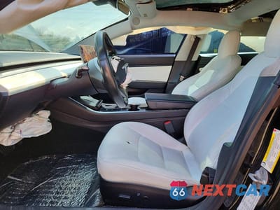Zdjęcie 7 z 12 samochodu: 2019 TESLA MODEL 3 VIN:5YJ3E1EA9KF301702 - miniatura