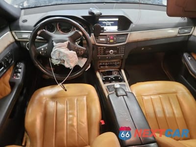 Zdjęcie 8 z 11 samochodu: 2011 MERCEDES-BENZ E 350 4MATIC VIN:WDDHF8HB8BA328520 - miniatura