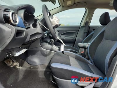Zdjęcie 7 z 12 samochodu: 2025 NISSAN VERSA SV VIN:3N1CN8EV3SL866477 - miniatura