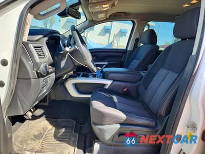 Zdjęcie 7 z 11 samochodu: 2021 NISSAN TITAN SV VIN:1N6AA1ED8MN508967 - miniatura