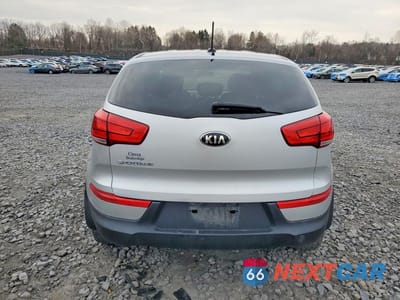Zdjęcie 6 z 14 samochodu: 2016 KIA SPORTAGE LX VIN:KNDPBCAC9G7805614 - miniatura