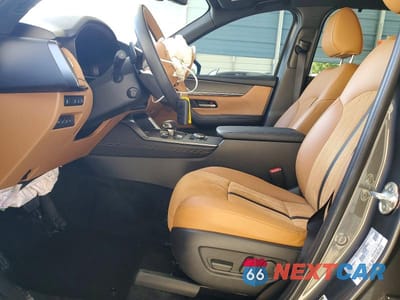 Zdjęcie 7 z 13 samochodu: 2025 MAZDA CX-90 PREMIUM PLUS VIN:JM3KKEHC7S1220626 - miniatura