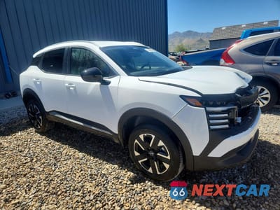 Czwarte zdjęcie samochodu z boku: 2026 NISSAN KICKS SV VIN:3N8AP6CB8TL372116 - miniatura