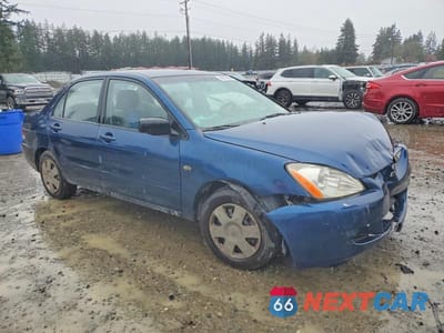 Czwarte zdjęcie samochodu z boku: 2004 MITSUBISHI LANCER ES VIN:JA3AJ26E84U031381 - miniatura