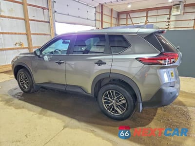 Drugie zdjęcie samochodu z przodu: 2021 NISSAN ROGUE S VIN:5N1AT3AB8MC692215 - miniatura