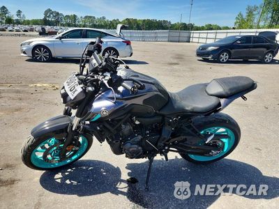 Trzecie zdjęcie samochodu z tyłu: 2024 YAMAHA MT07 VIN:JYARM32E7RA010453 - miniatura