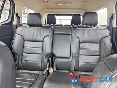 Zdjęcie 10 z 12 samochodu: 2023 GMC ACADIA DENALI VIN:1GKKNPLS5PZ232118 - miniatura