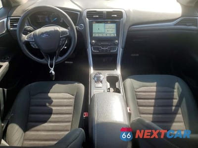 Zdjęcie 8 z 12 samochodu: 2018 FORD FUSION SE VIN:3FA6P0HD8JR160647 - miniatura