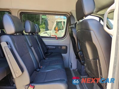 Zdjęcie 11 z 13 samochodu: 2017 MERCEDES-BENZ SPRINTER 2500 VIN:WDZPE7CD5HP547789 - miniatura