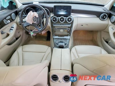 Zdjęcie 8 z 13 samochodu: 2017 MERCEDES-BENZ C 300 4MATIC VIN:55SWF4KB5HU192249 - miniatura