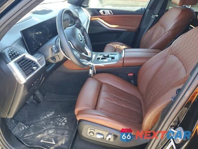 Zdjęcie 7 z 13 samochodu: 2024 BMW X5 XDRIVE40I VIN:5UX23EU00R9W03691 - miniatura