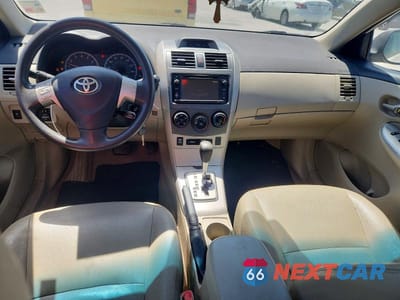 Zdjęcie 8 z 12 samochodu: 2013 TOYOTA COROLLA VIN:5YFBU4EE7DP114100 - miniatura