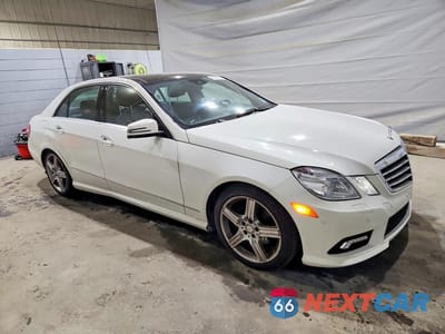 Czwarte zdjęcie samochodu z boku: 2010 MERCEDES-BENZ E 350 4MATIC VIN:WDDHF8HB1AA065804 - miniatura