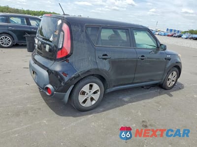 Trzecie zdjęcie samochodu z tyłu: 2016 KIA SOUL BASE VIN:KNDJN2A27G7303893 - miniatura