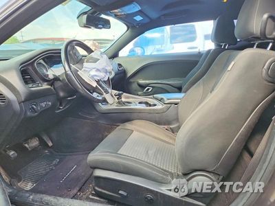 Zdjęcie 7 z 12 samochodu: 2016 DODGE CHALLENGER SXT VIN:2C3CDZAG1GH213499 - miniatura