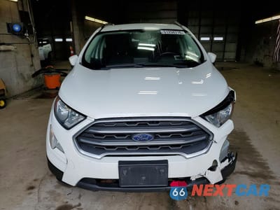 Piąte zdjęcie samochodu w środku: 2018 FORD ECOSPORT SE VIN:MAJ6P1UL8JC188904 - miniatura