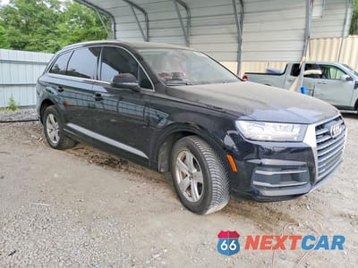 Czwarte zdjęcie samochodu z boku: 2019 AUDI Q7 PREMIUM PLUS VIN:WA1LHAF78KD026335 - miniatura