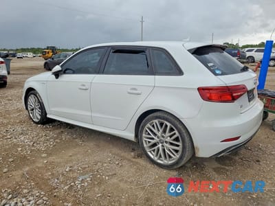 Drugie zdjęcie samochodu z przodu: 2018 AUDI A3 E-TRON PREMIUM VIN:WAUUPBFF2JA154853 - miniatura