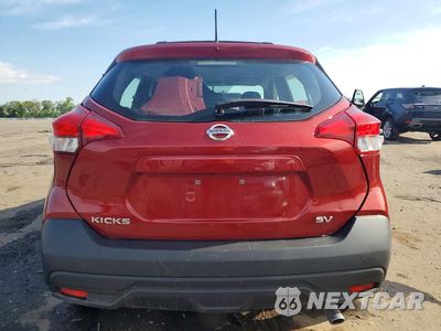 Zdjęcie 6 z 13 samochodu: 2018 NISSAN KICKS SV VIN:3N1CP5CU3JL521676 - miniatura