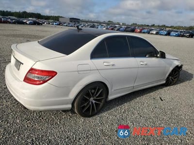 Trzecie zdjęcie samochodu z tyłu: 2008 MERCEDES-BENZ C 350 VIN:WDDGF56X88F158180 - miniatura