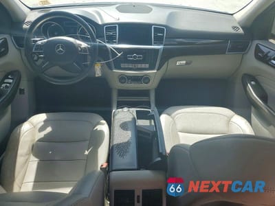 Zdjęcie 8 z 13 samochodu: 2015 MERCEDES-BENZ ML 350 VIN:4JGDA5JB2FA549225 - miniatura