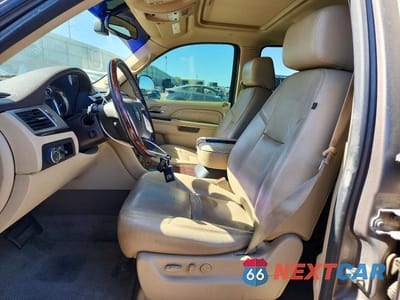 Zdjęcie 7 z 13 samochodu: 2013 CADILLAC ESCALADE LUXURY VIN:1GYS4BEF0DR379163 - miniatura