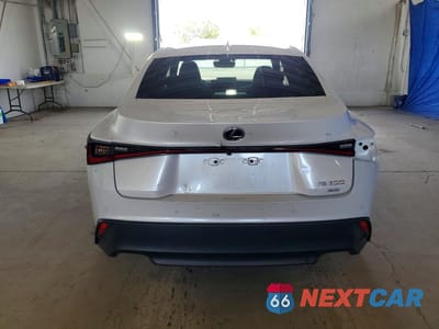 Zdjęcie 6 z 12 samochodu: 2022 LEXUS IS 300 BASE VIN:JTHC81F20N5048594 - miniatura