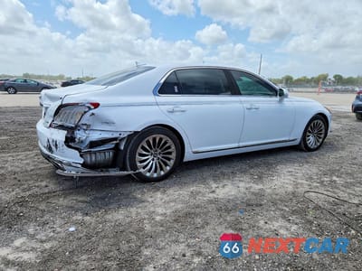 Trzecie zdjęcie samochodu z tyłu: 2019 GENESIS G90 PREMIUM VIN:KMHG34JA6KU053250 - miniatura