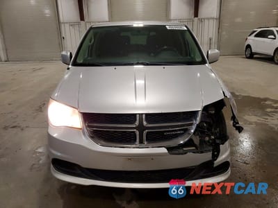 Piąte zdjęcie samochodu w środku: 2012 DODGE GRAND CARAVAN SXT VIN:2C4RDGCG3CR114341 - miniatura