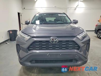 Piąte zdjęcie samochodu w środku: 2025 TOYOTA RAV4 HYBRID XLE VIN:2T3RWRFV1SW258975 - miniatura