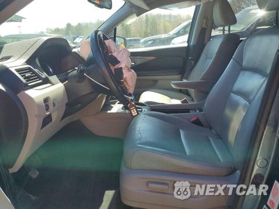 Zdjęcie 7 z 13 samochodu: 2017 HONDA PILOT EXL VIN:5FNYF6H58HB016805 - miniatura