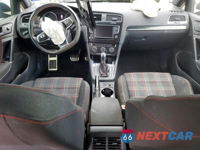 Zdjęcie 8 z 12 samochodu: 2017 VOLKSWAGEN GTI S VIN:3VW447AU4HM045061 - miniatura
