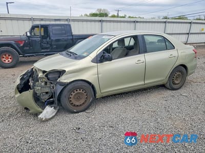 2007 TOYOTA YARIS BASE JTDBT923371140687 - główne zdjęcie licytacji z USA - miniatura