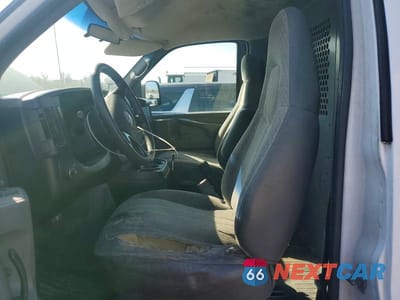 Zdjęcie 7 z 13 samochodu: 2008 CHEV EXPRESS G2500 VIN:1GCGG25C181213912 - miniatura
