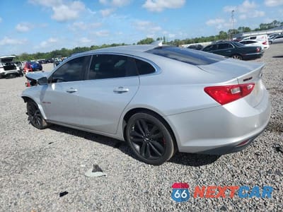 Drugie zdjęcie samochodu z przodu: 2018 CHEVROLET MALIBU LT VIN:1G1ZD5ST2JF286084 - miniatura