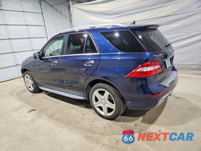 Drugie zdjęcie samochodu z przodu: 2015 MERCEDES-BENZ ML 400 4MATIC VIN:4JGDA5GB6FA542625 - miniatura