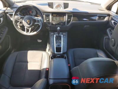 Zdjęcie 8 z 13 samochodu: 2016 PORSCHE MACAN S VIN:WP1AB2A58GLB47470 - miniatura