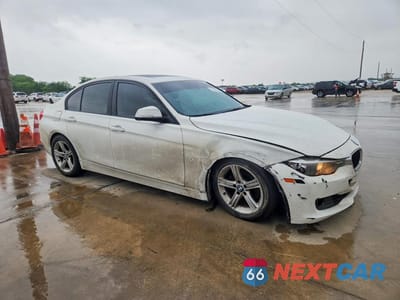 Czwarte zdjęcie samochodu z boku: 2015 BMW 328 XI SULEV VIN:WBA3B5G51FNS16213 - miniatura