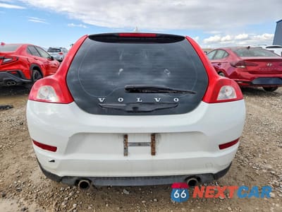 Zdjęcie 6 z 12 samochodu: 2011 VOLVO C30 T5 VIN:YV1672MK3B2198393 - miniatura