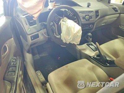 Zdjęcie 8 z 12 samochodu: 2012 HONDA CIVIC LX VIN:19XFB2F55CE069040 - miniatura