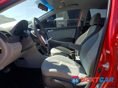 Zdjęcie 7 z 12 samochodu: 2014 HYUNDAI ACCENT GS VIN:KMHCT5AE1EU181326 - miniatura