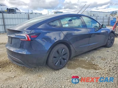 Trzecie zdjęcie samochodu z tyłu: 2026 TESLA MODEL 3 VIN:5YJ3E1EA7TF131308 - miniatura