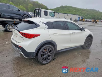 Trzecie zdjęcie samochodu z tyłu: 2018 INFINITI QX30 PREMIUM VIN:SJKCH5CR8JA052577 - miniatura