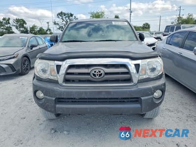Piąte zdjęcie samochodu w środku: 2010 TOYOTA TACOMA DOUBLE CAB PRERUNNER VIN:3TMJU4GN7AM100936 - miniatura