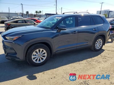 2024 TOYOTA GRAND HIGHLANDER XLE 5TDAAAB55RS048362 - główne zdjęcie licytacji z USA - miniatura