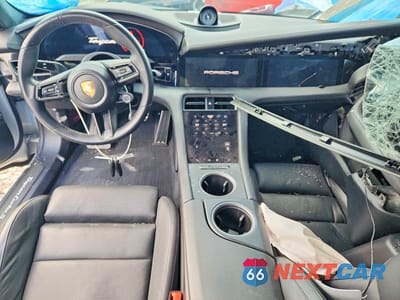 Zdjęcie 10 z 13 samochodu: 2021 PORSCHE TAYCAN TURBO VIN:WP0AC2Y13MSA62638 - miniatura