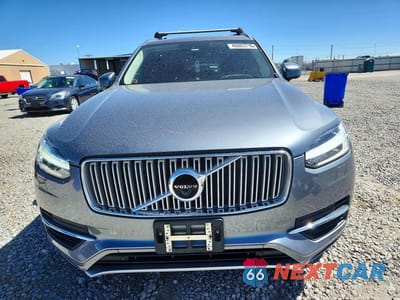 Piąte zdjęcie samochodu w środku: 2019 VOLVO XC90 T6 INSCRIPTION VIN:YV4A22PLXK1488457 - miniatura