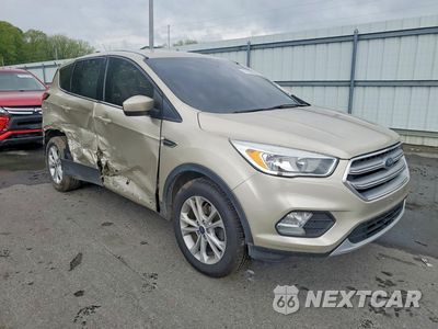 Czwarte zdjęcie samochodu z boku: 2017 FORD ESCAPE SE VIN:1FMCU0GD3HUC47457 - miniatura